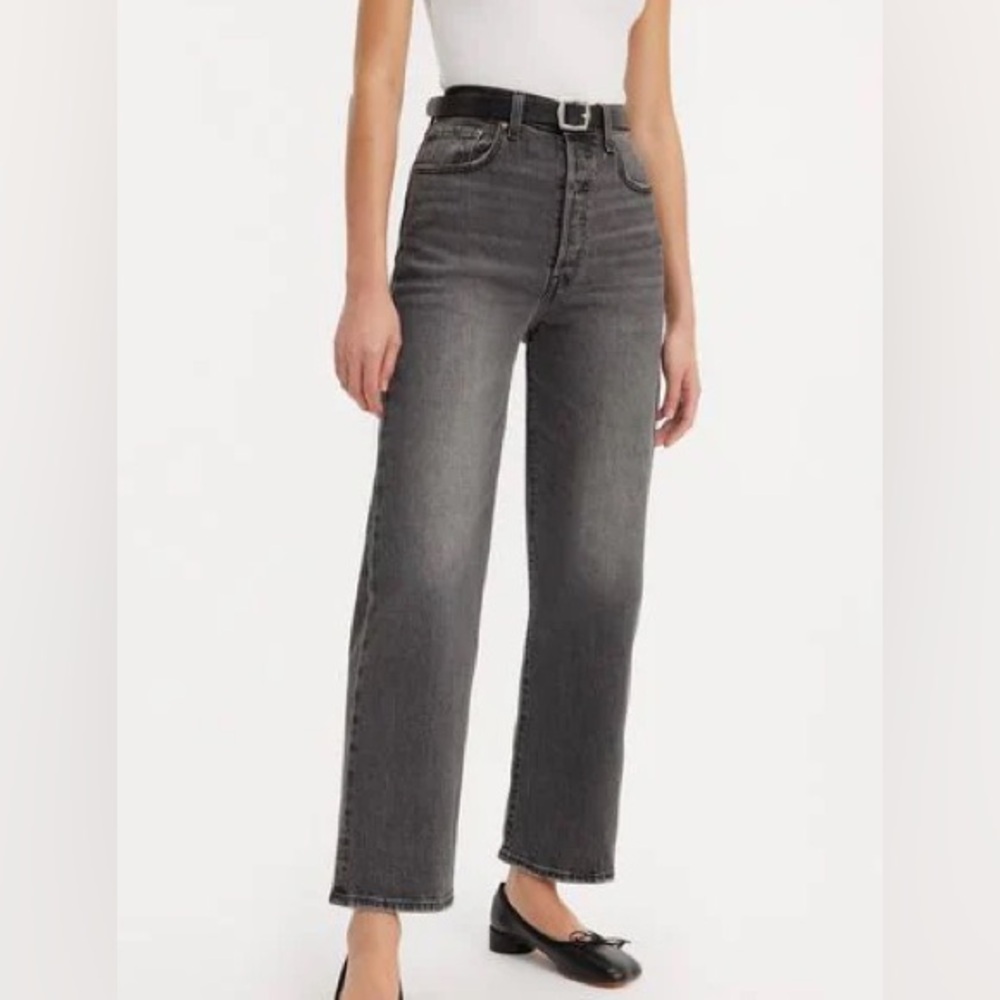 Levi’s Ribcage Straight Ankle Jean